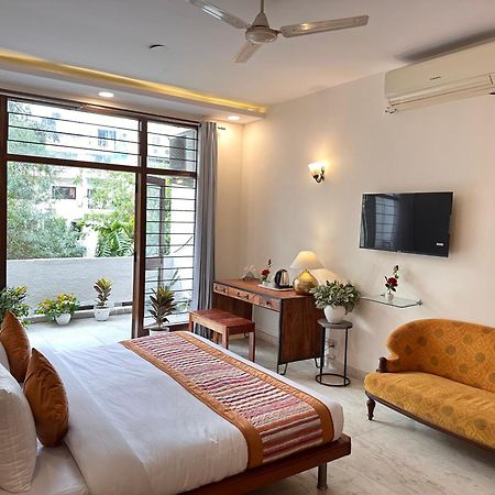 Grove Residency Hauz Khas New Delhi Couple Friendly Hotel ภายนอก รูปภาพ