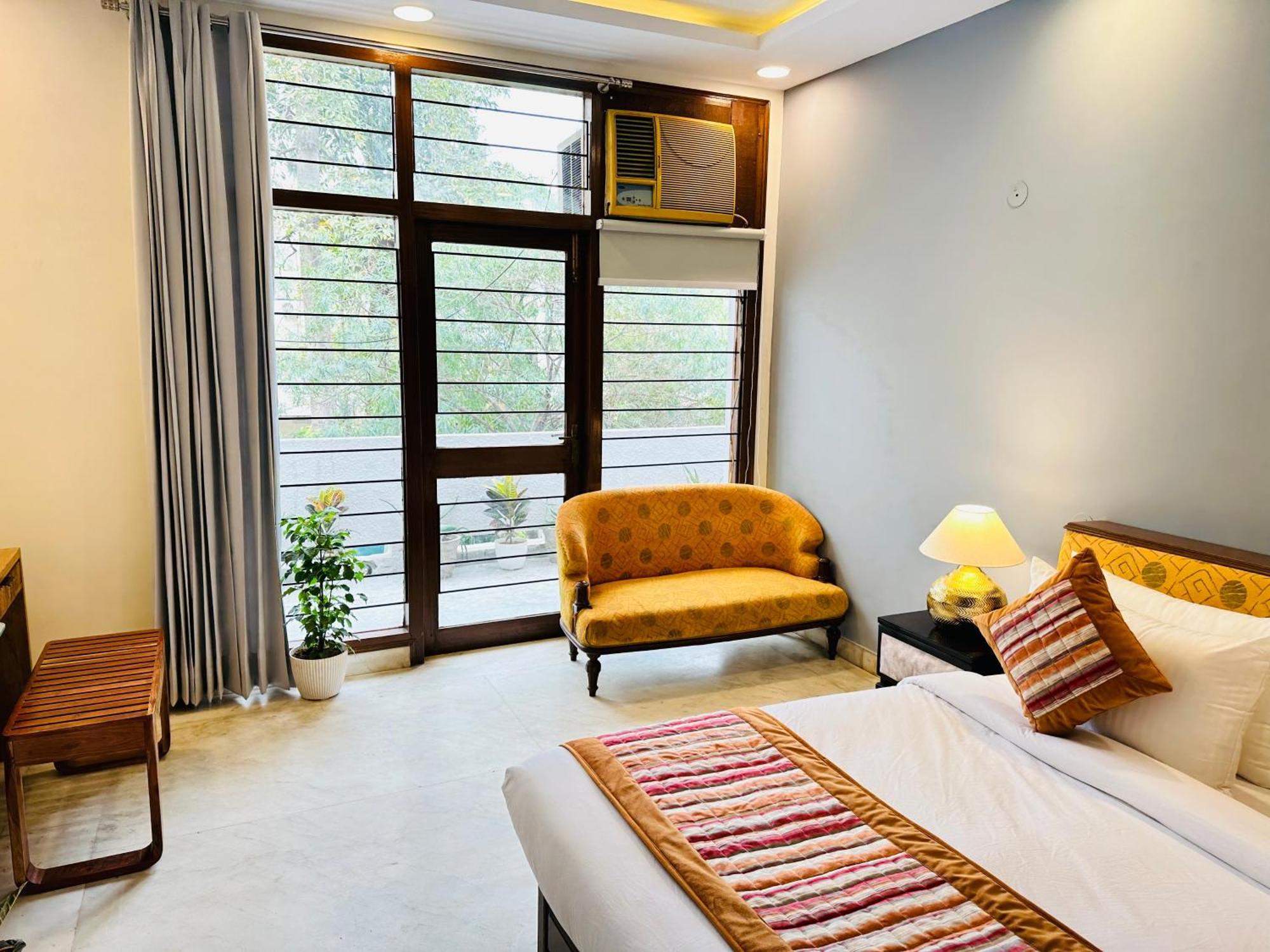 Grove Residency Hauz Khas New Delhi Couple Friendly Hotel ภายนอก รูปภาพ