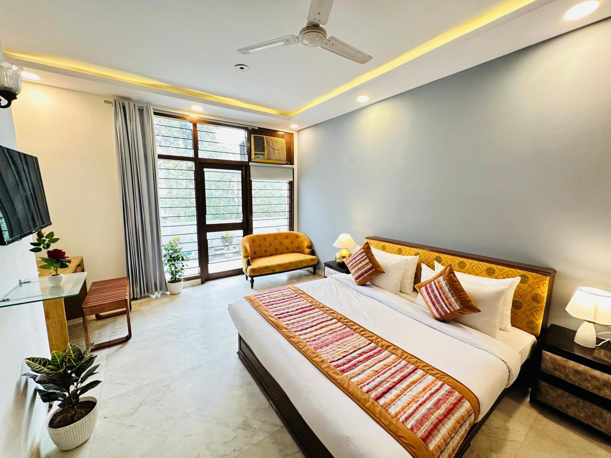 Grove Residency Hauz Khas New Delhi Couple Friendly Hotel ภายนอก รูปภาพ