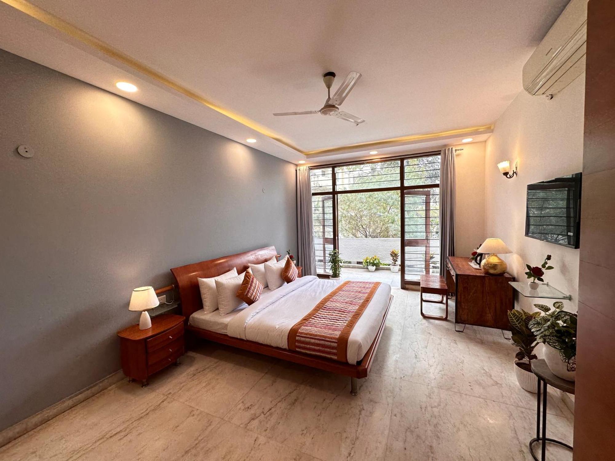 Grove Residency Hauz Khas New Delhi Couple Friendly Hotel ภายนอก รูปภาพ