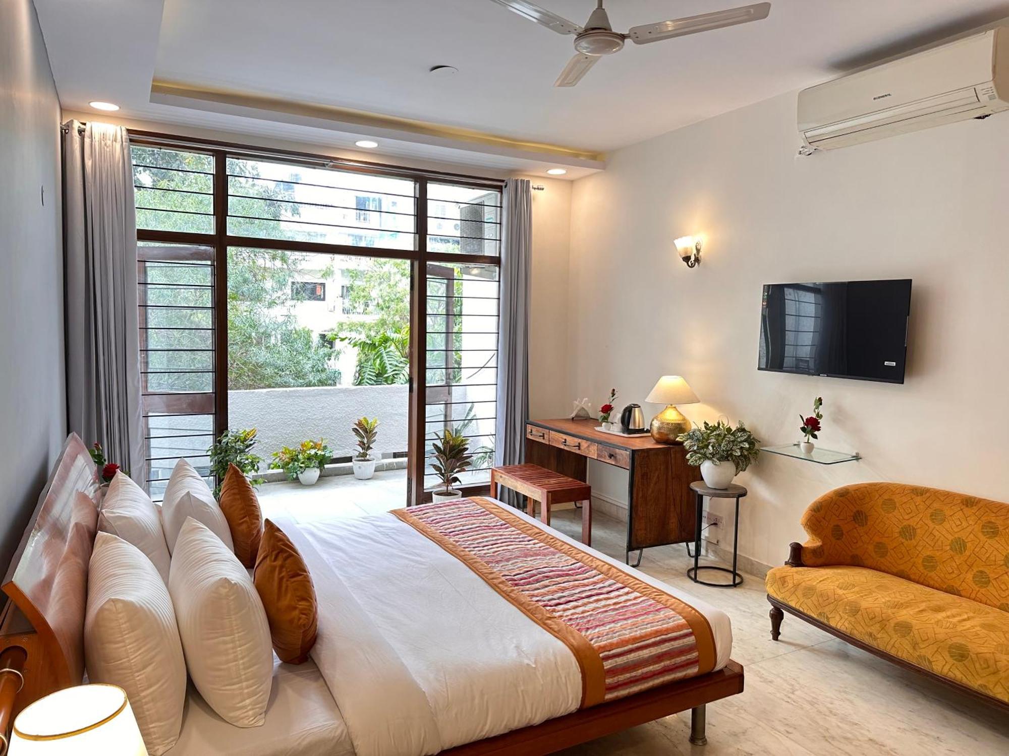 Grove Residency Hauz Khas New Delhi Couple Friendly Hotel ภายนอก รูปภาพ