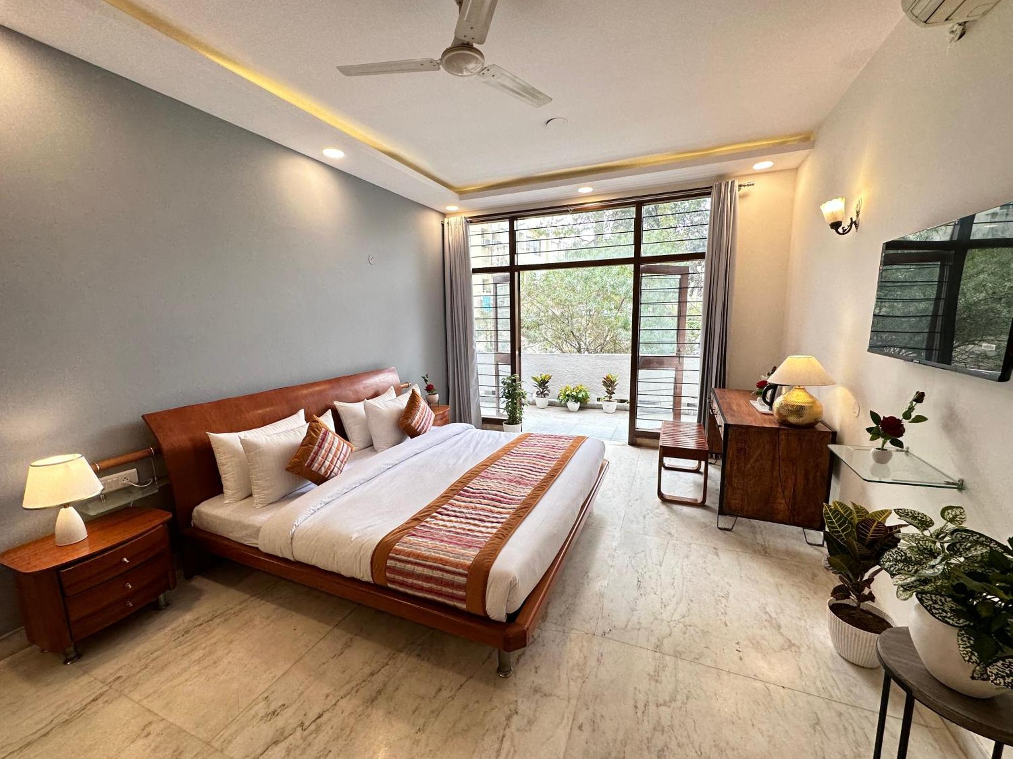 Grove Residency Hauz Khas New Delhi Couple Friendly Hotel ภายนอก รูปภาพ